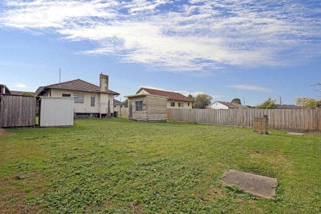 33 Clingin Street, Reservoir VIC 3073, Reservoir - Thumbnail 7