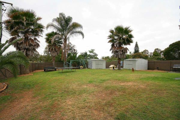 2 Dewar Drive, LOGANHOLME QLD 4129, Loganholme - Thumbnail 2