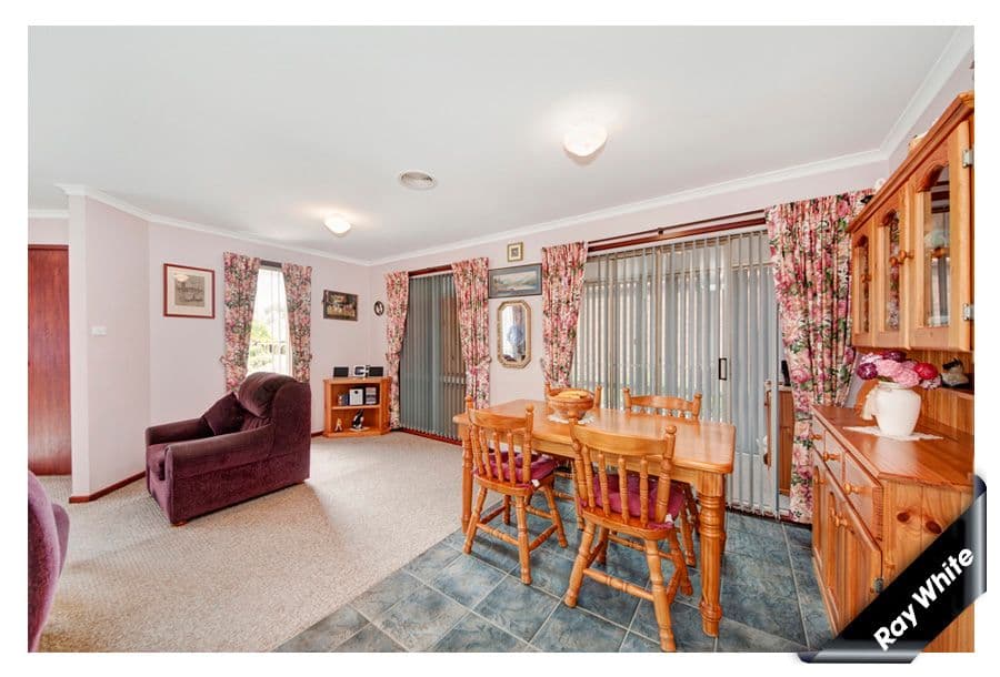 21 Dixson Circuit, CONDER ACT 2906, Conder - Thumbnail 2