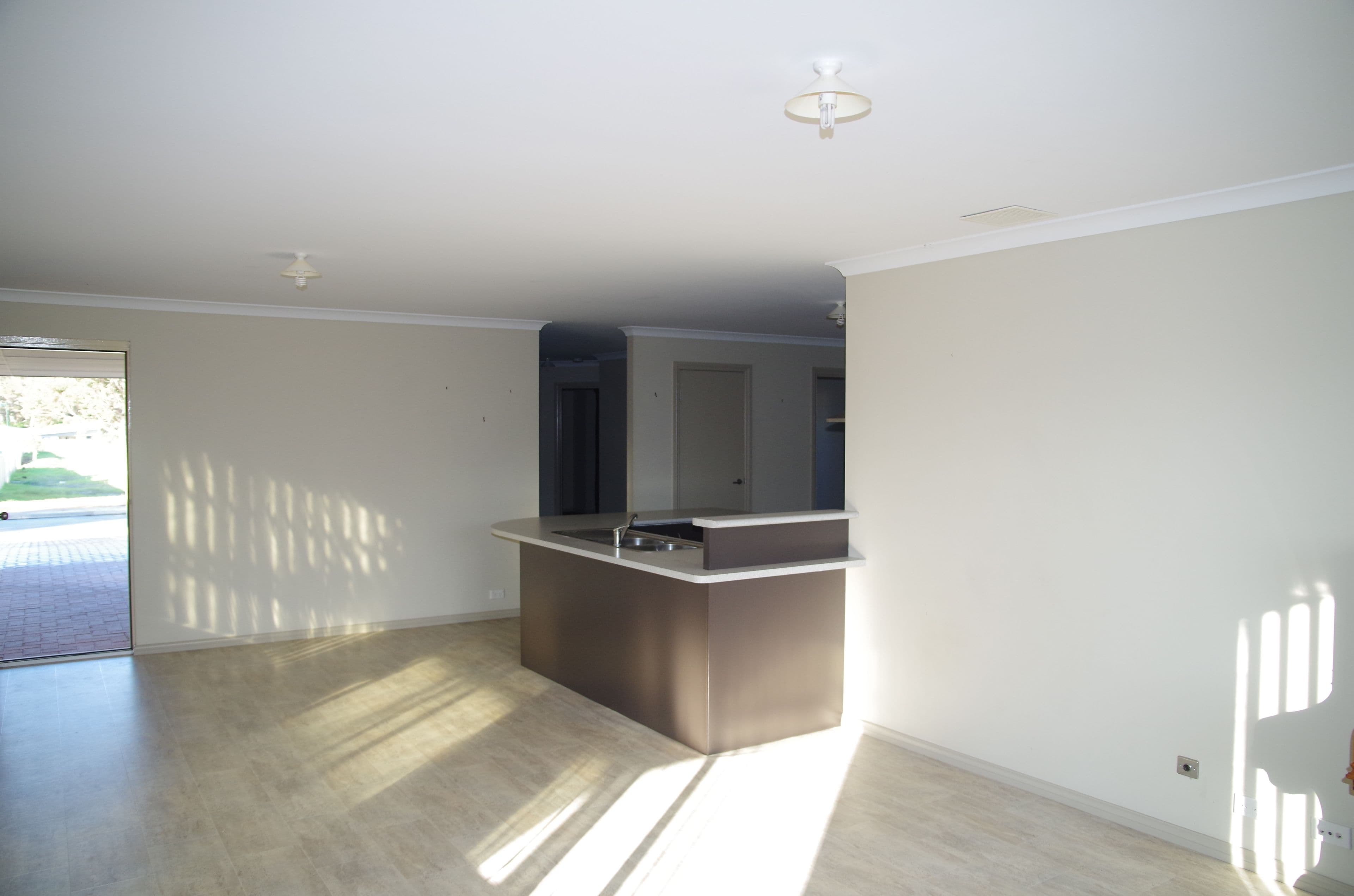 73 Radiata Drive, McKail WA 6330, McKail - Thumbnail 5