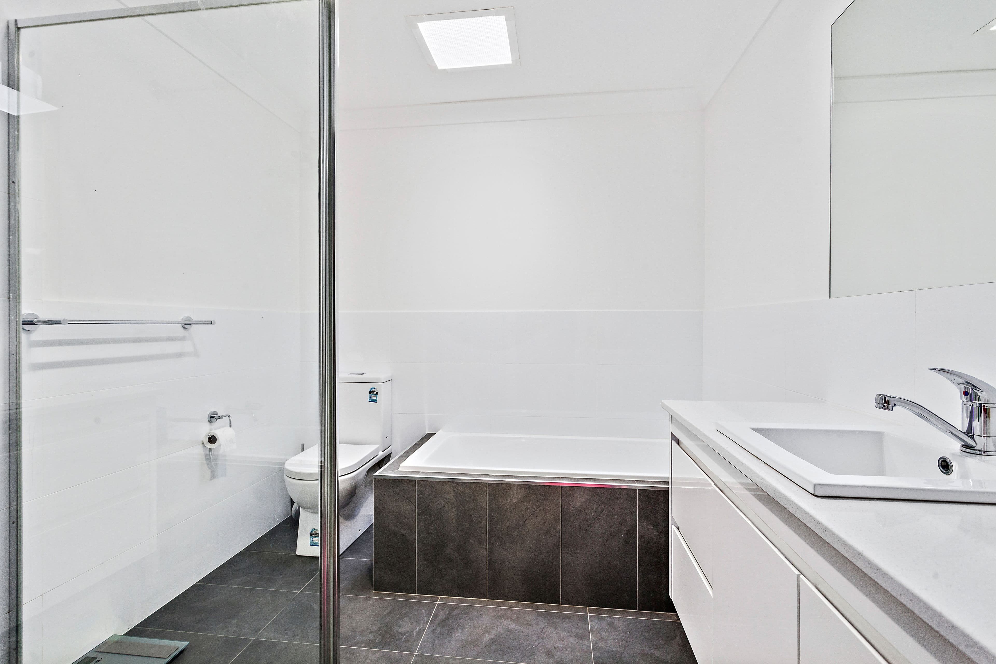 12 Belfast Avenue, Warilla - Thumbnail 5