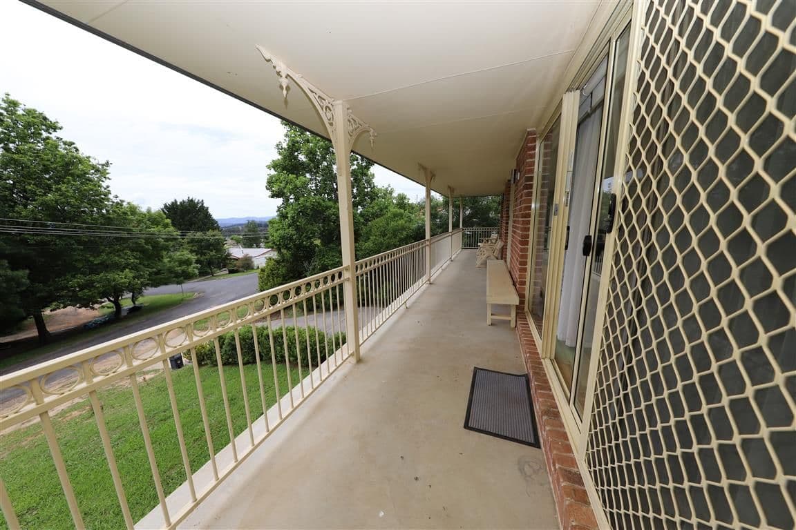 10 Eurabbie Street, Batlow NSW 2730, Batlow - Thumbnail 2