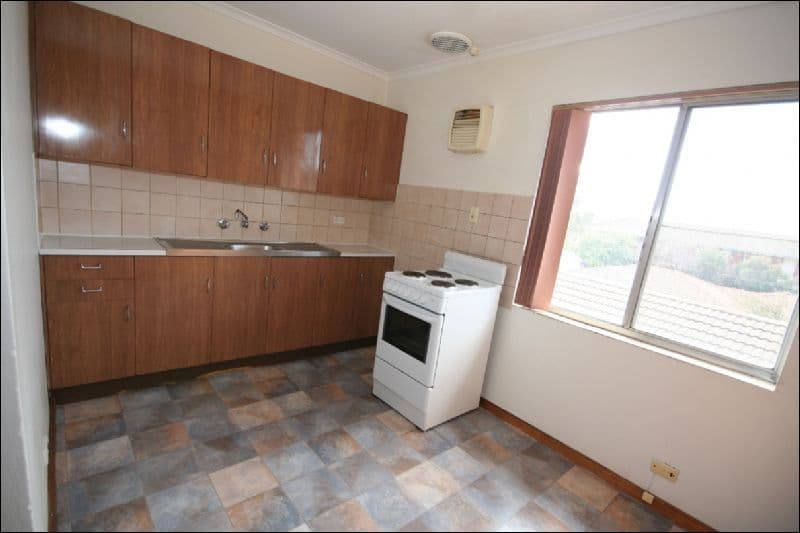 61  Donald Road, QUEANBEYAN NSW 2620, Queanbeyan - Thumbnail 3