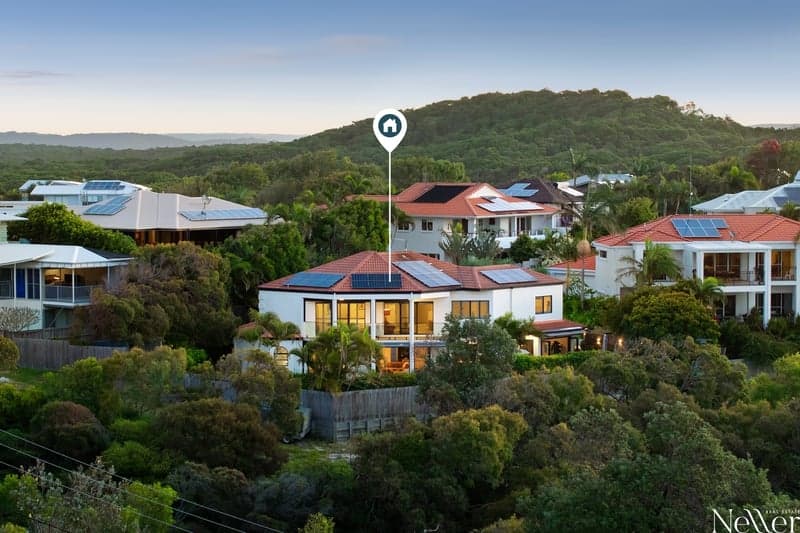 51 Driftwood Drive, Castaways Beach - Thumbnail 4