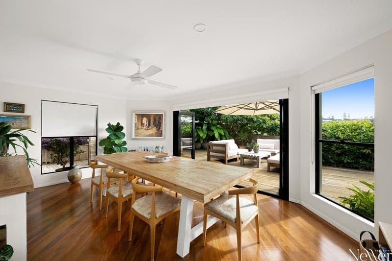 51 Driftwood Drive, Castaways Beach - Thumbnail 8