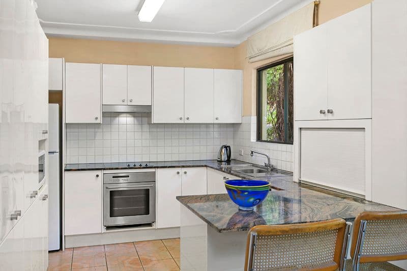 11 Minnamurra Avenue, PYMBLE NSW 2073, Pymble - Thumbnail 3