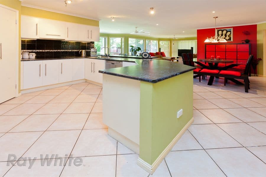 9 Kertes Road, CAMIRA QLD 4300, Camira - Thumbnail 2