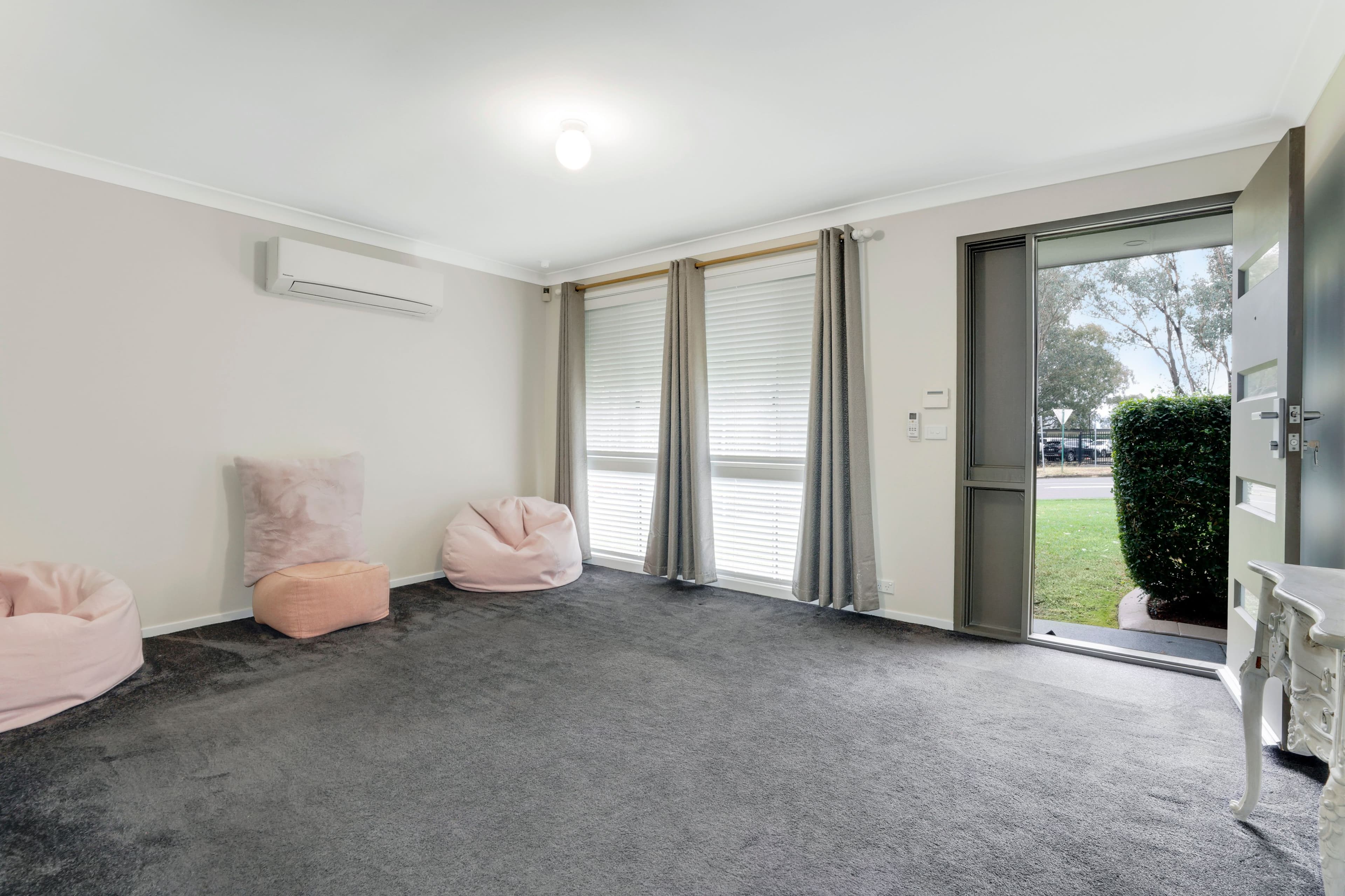 108 Grays Lane, Cranebrook NSW 2749, Cranebrook - Thumbnail 2