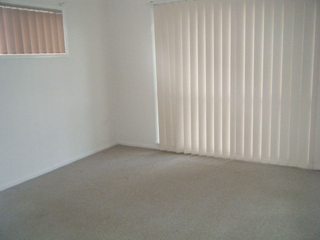 17  Feeney Avenue, RASMUSSEN QLD 4815, Rasmussen - Thumbnail 7