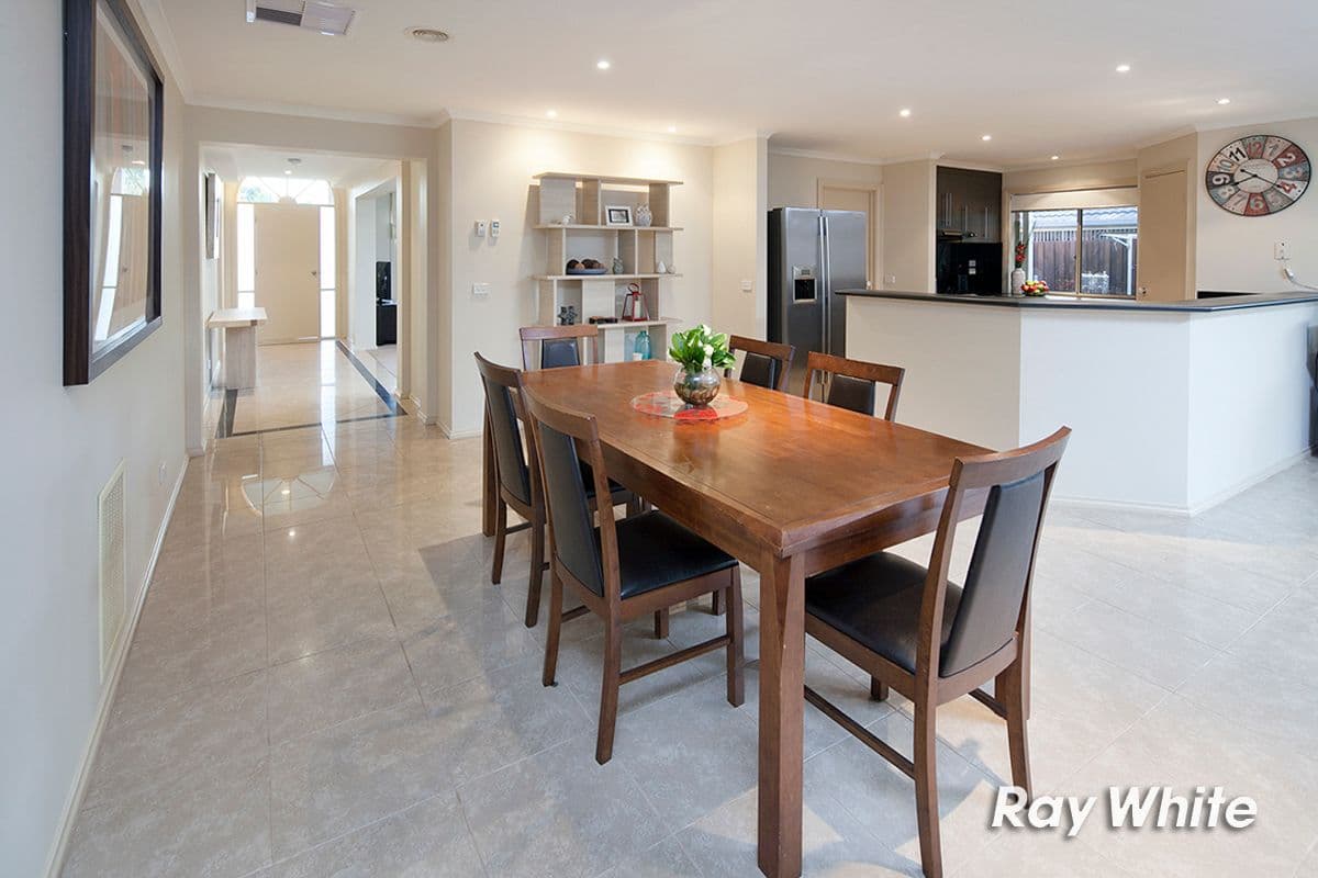 12 Huntingtower Crescent, Langwarrin VIC 3910, Langwarrin - Thumbnail 7