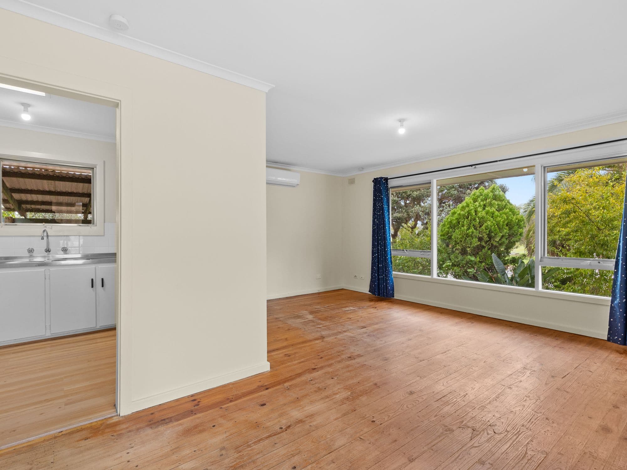 31 Peregrine Crescent, Christie Downs SA 5164, Christie Downs - Thumbnail 3