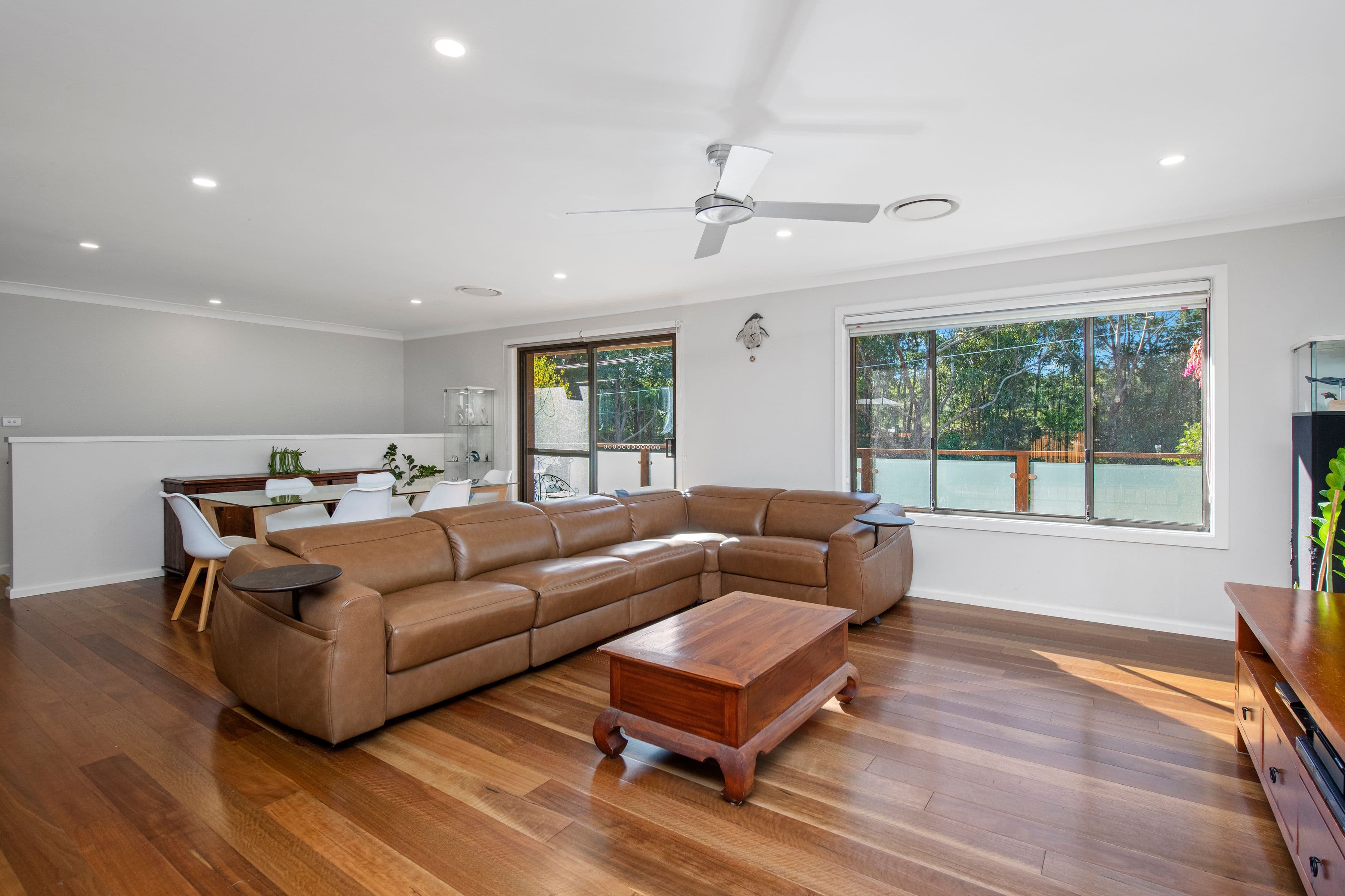 27 Foxglove Road, Mount Colah NSW 2079, Mount Colah - Thumbnail 3