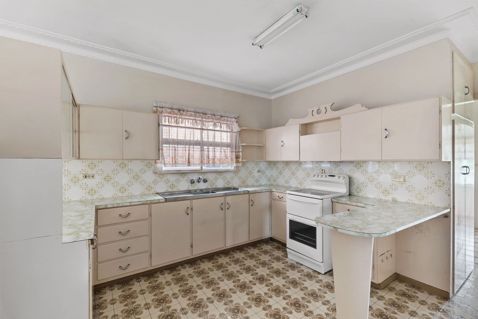 276 Scarborough Road, Scarborough QLD 4020, Scarborough - Thumbnail 5