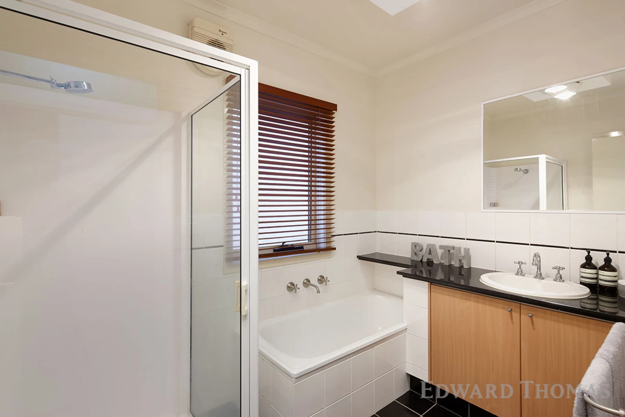 10 / 2 Howlett Street, Kensington VIC 3031, Kensington - Thumbnail 8