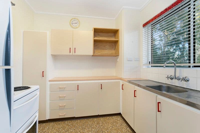 73 Chatsworth Road, Greenslopes QLD 4120, Greenslopes - Thumbnail 3