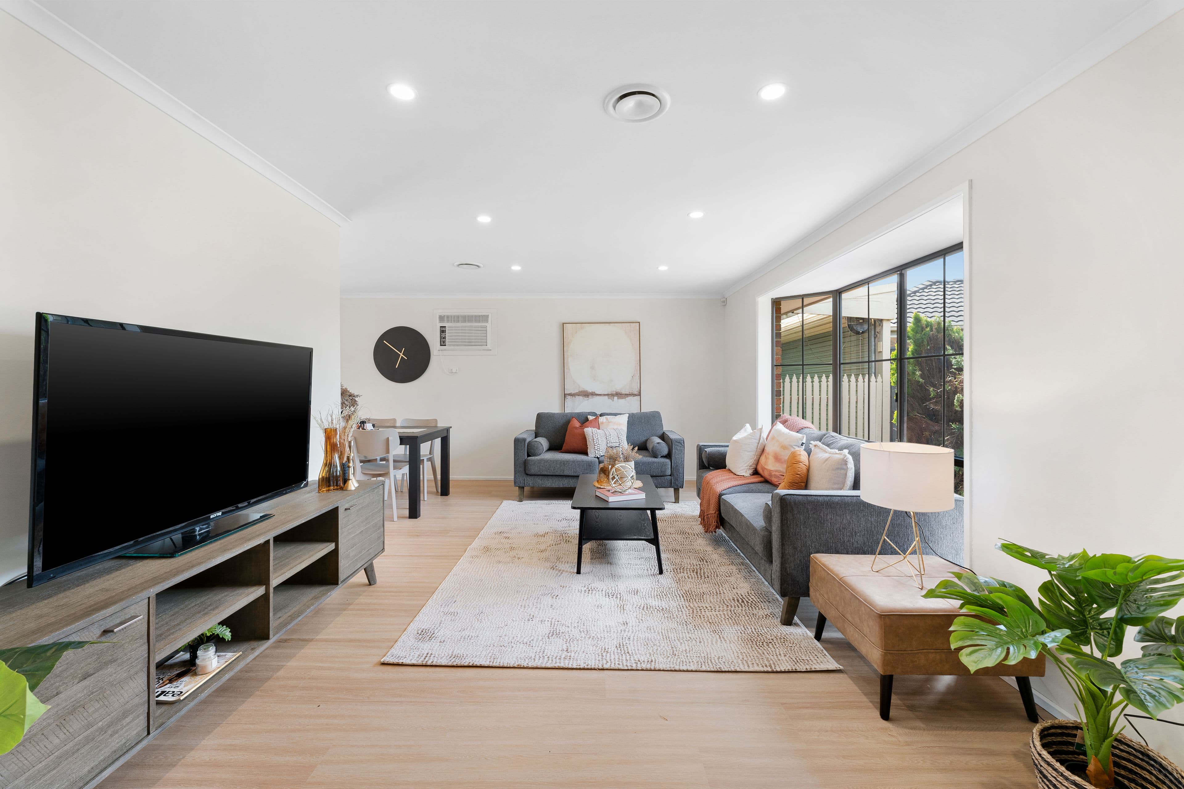 6 Linnel Court, Rowville VIC 3178, Rowville - Thumbnail 2