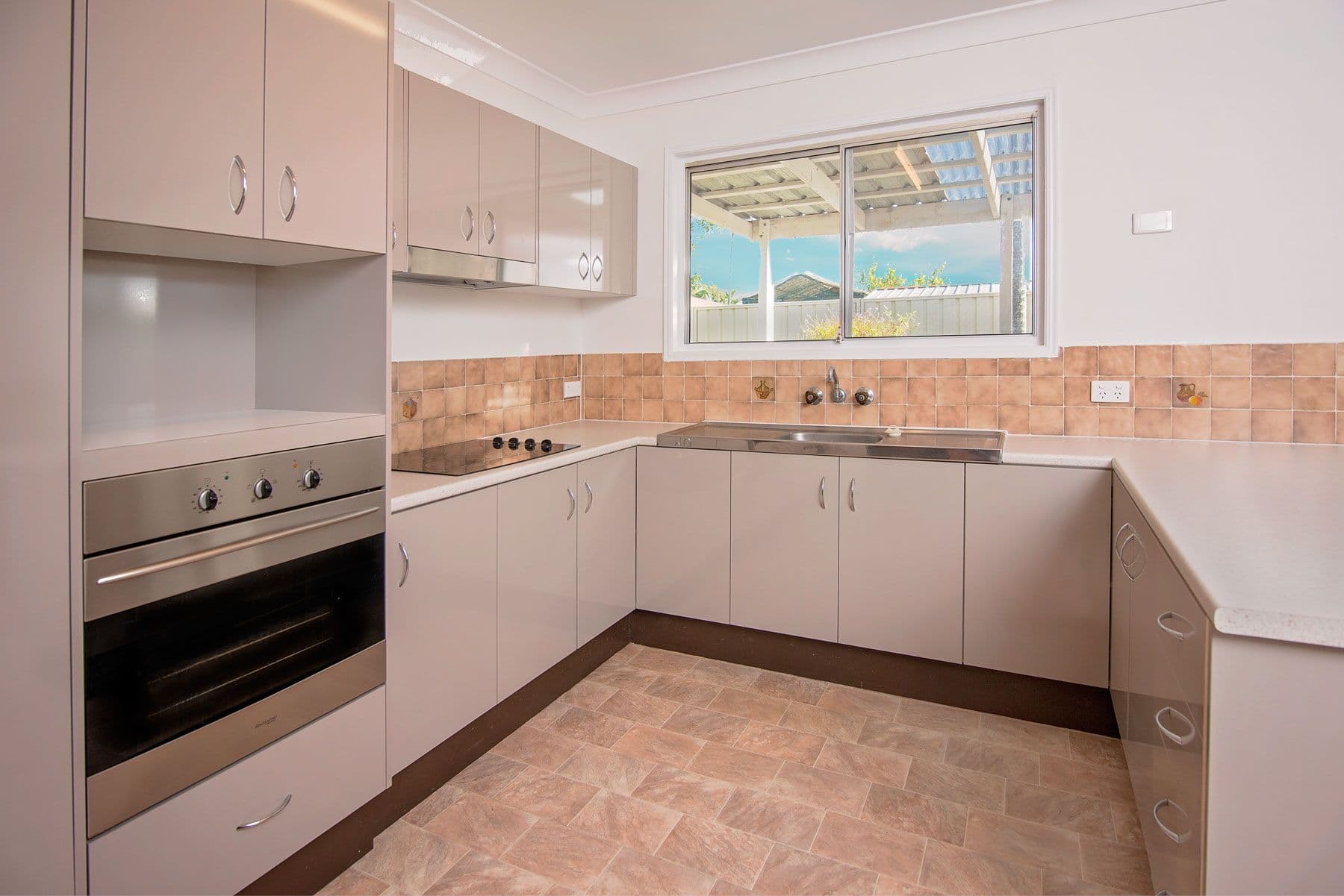 11 Biotite Street, Bethania QLD 4205, Bethania - Thumbnail 4