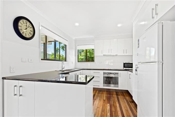 9 Cedar Court, Jubilee Pocket QLD 4802, Jubilee Pocket - Thumbnail 3