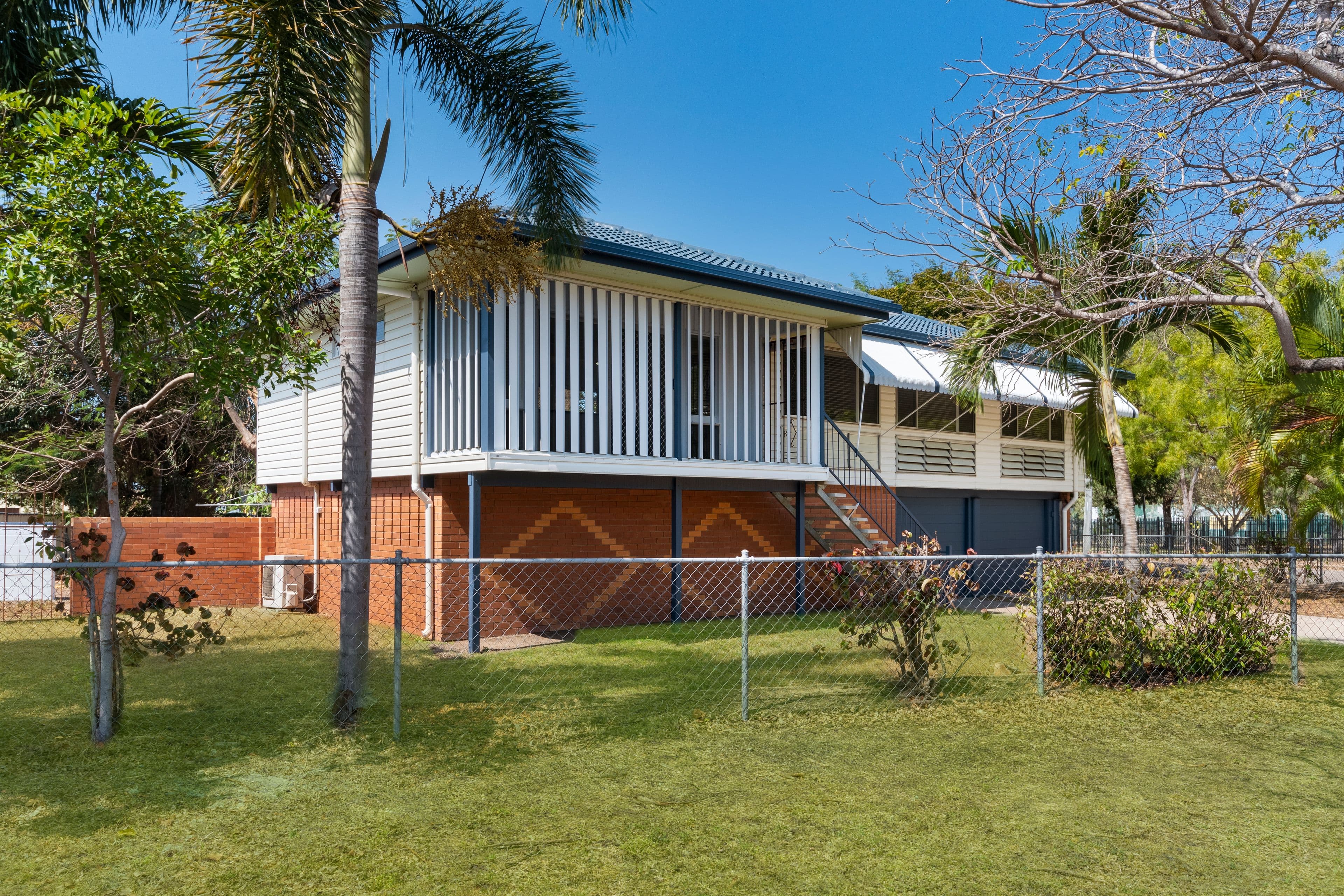 31 Edison Street, Wulguru QLD 4811, Wulguru - Thumbnail 2