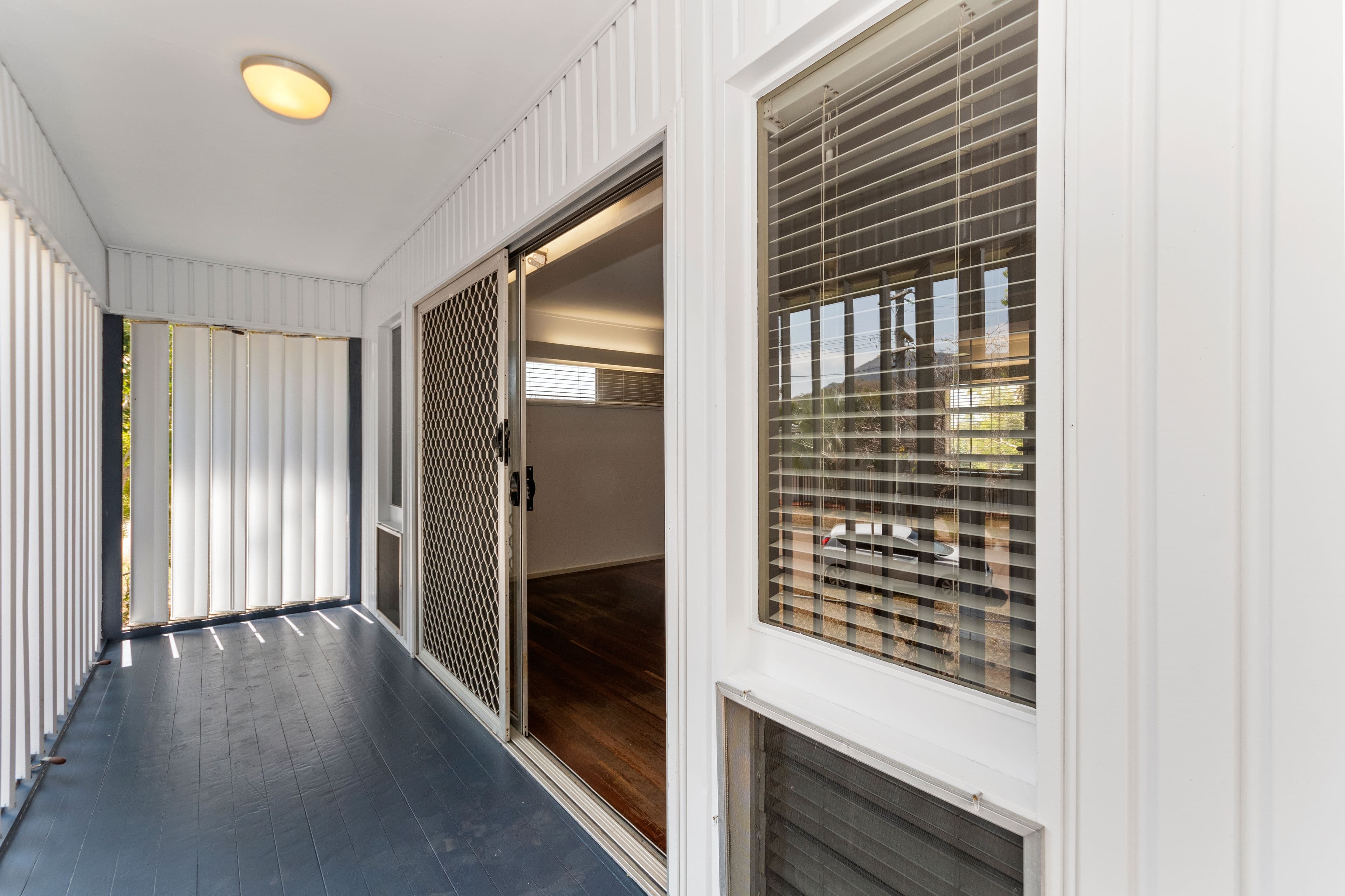 31 Edison Street, Wulguru QLD 4811, Wulguru - Thumbnail 3