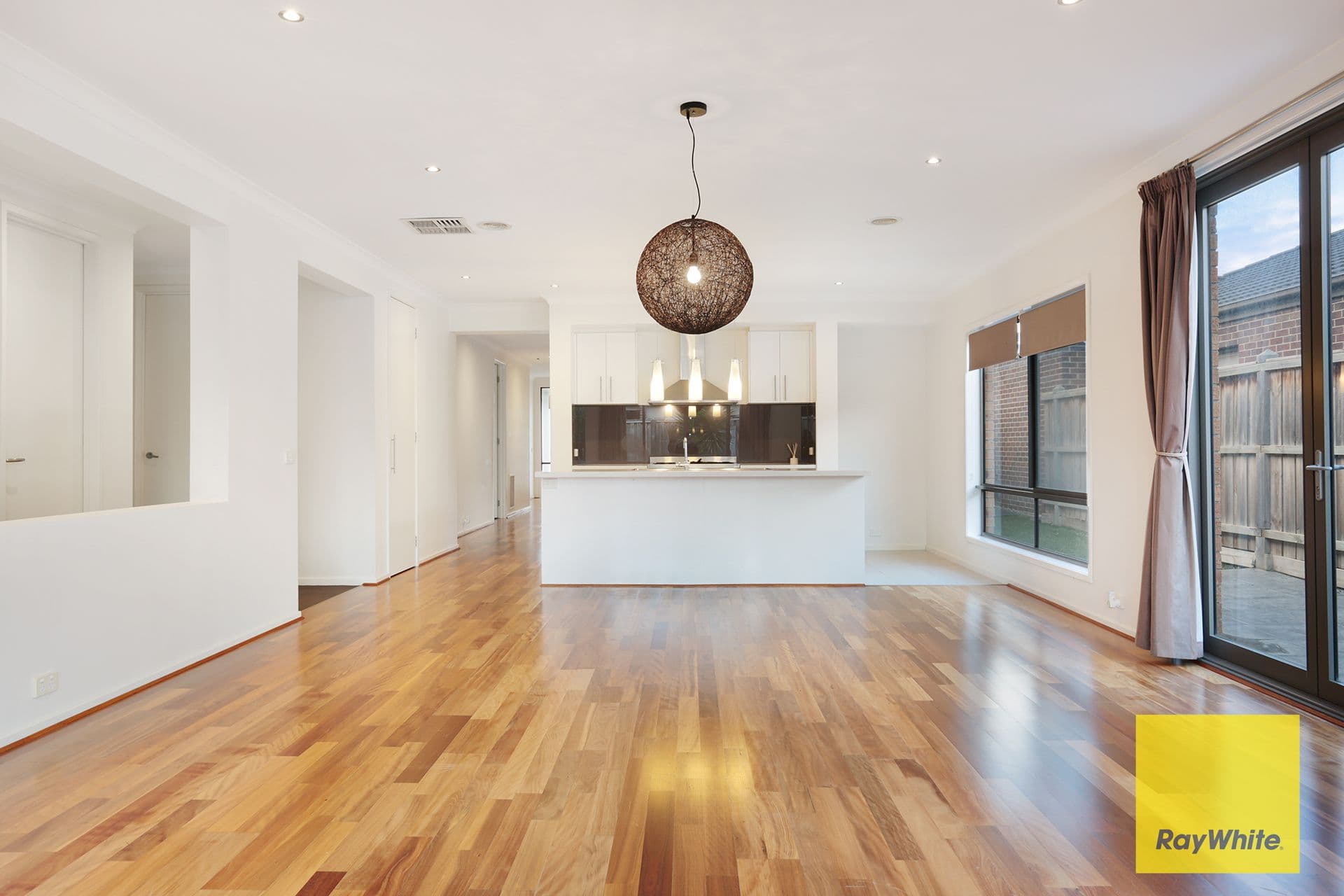 17 Keppel Way, Point Cook VIC 3030, Point Cook - Thumbnail 3