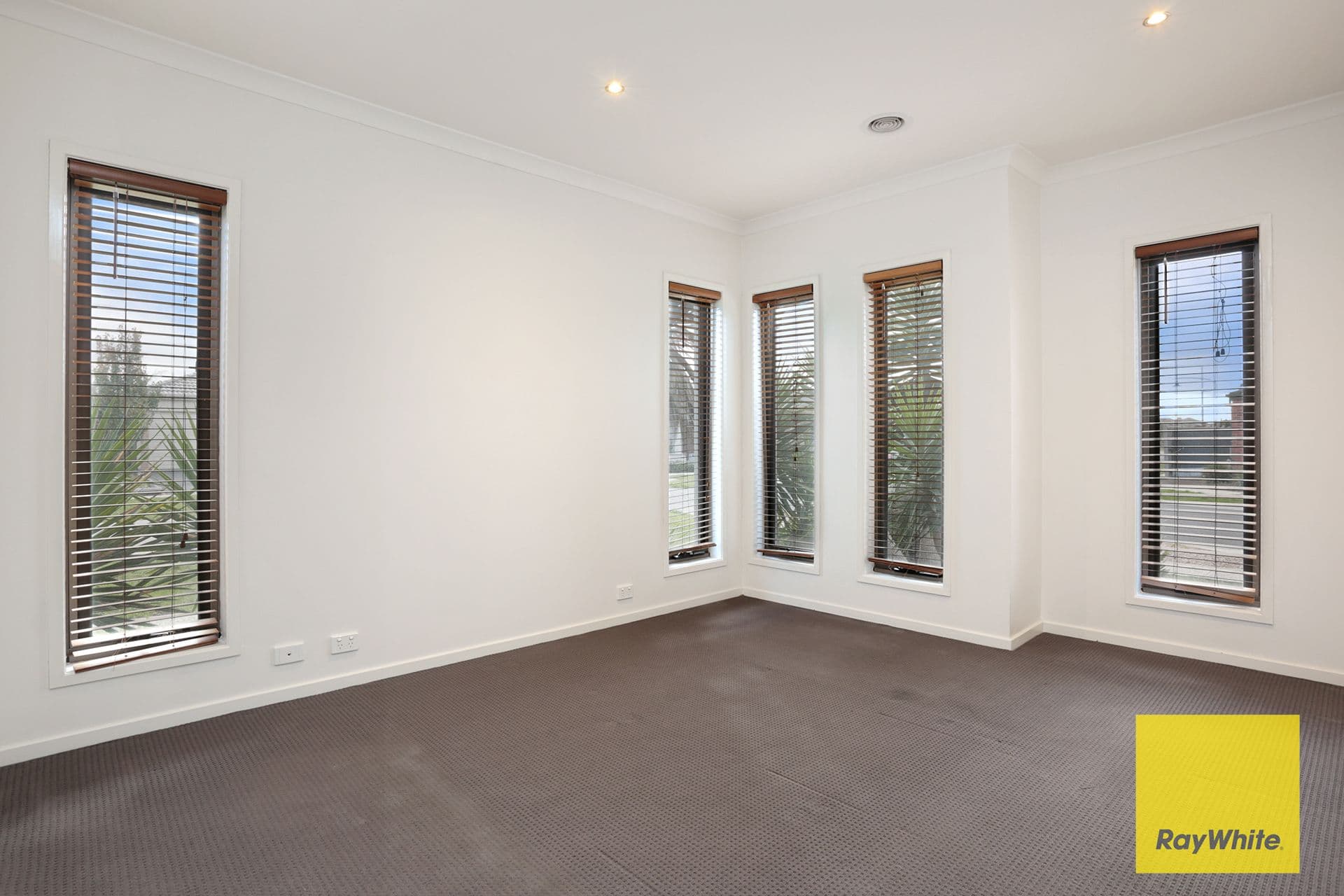 17 Keppel Way, Point Cook VIC 3030, Point Cook - Thumbnail 6