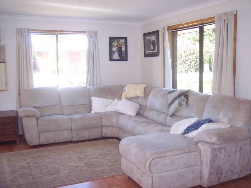 5 Saddlers Court, EVANDALE TAS 7212, Evandale - Thumbnail 2
