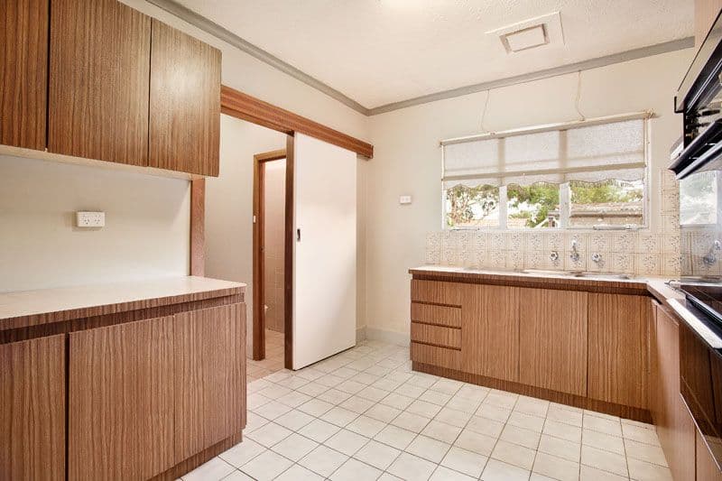31 Oak Street, PRESTON VIC 3072, Preston - Thumbnail 2