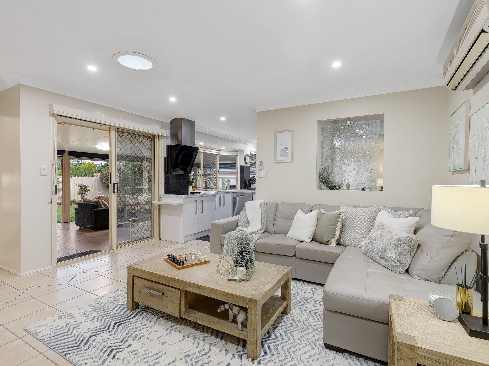 32 Springfield Crescent, Parkinson QLD 4115, Parkinson - Thumbnail 5