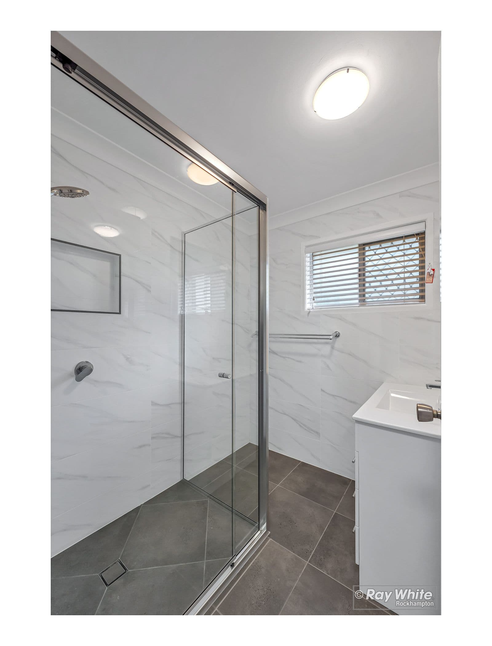 3 Capricorn Crescent, Norman Gardens QLD 4701, Norman Gardens - Thumbnail 8