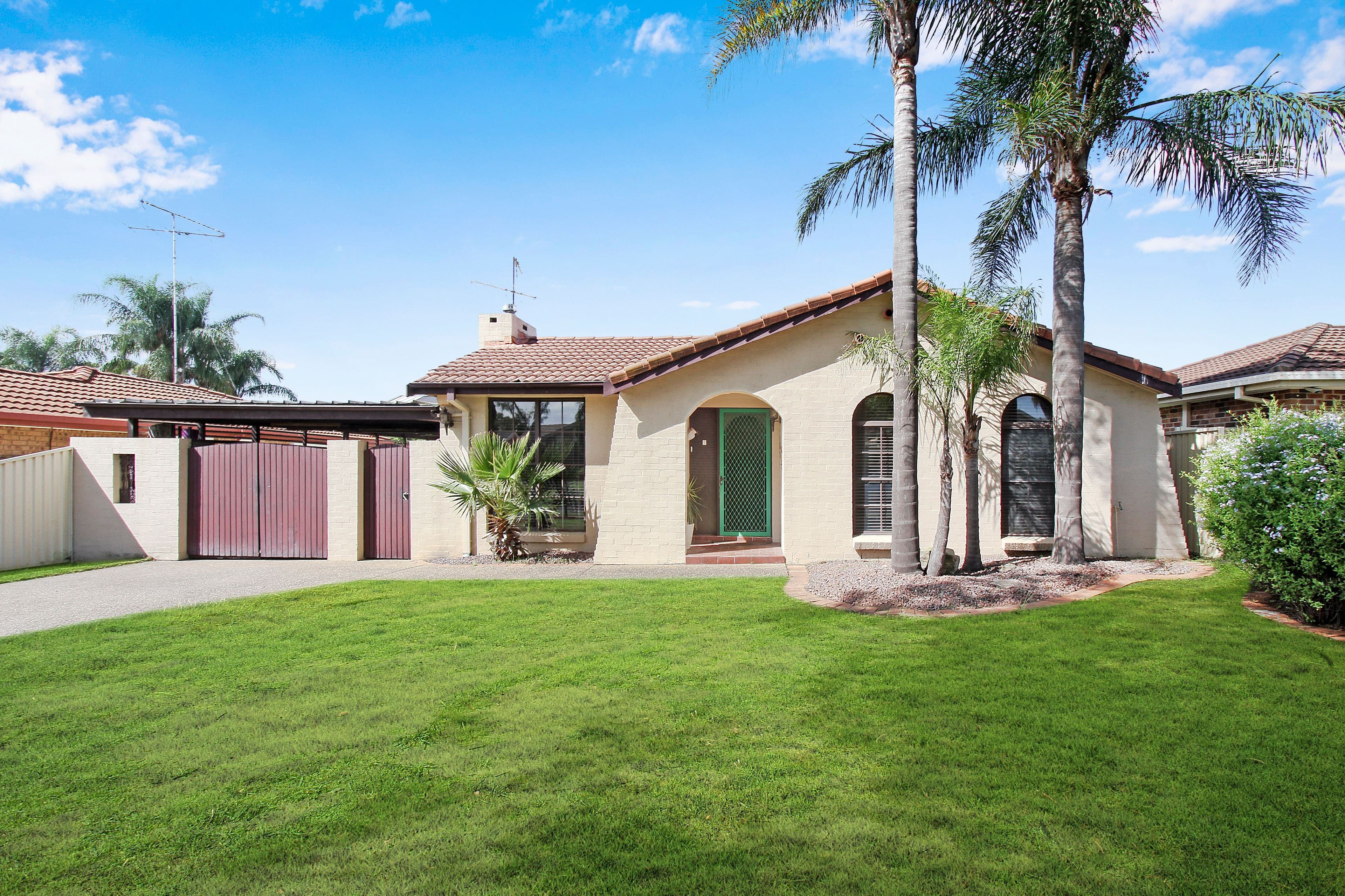 8 Albatross Avenue, Hinchinbrook NSW 2168, Hinchinbrook - Image 1