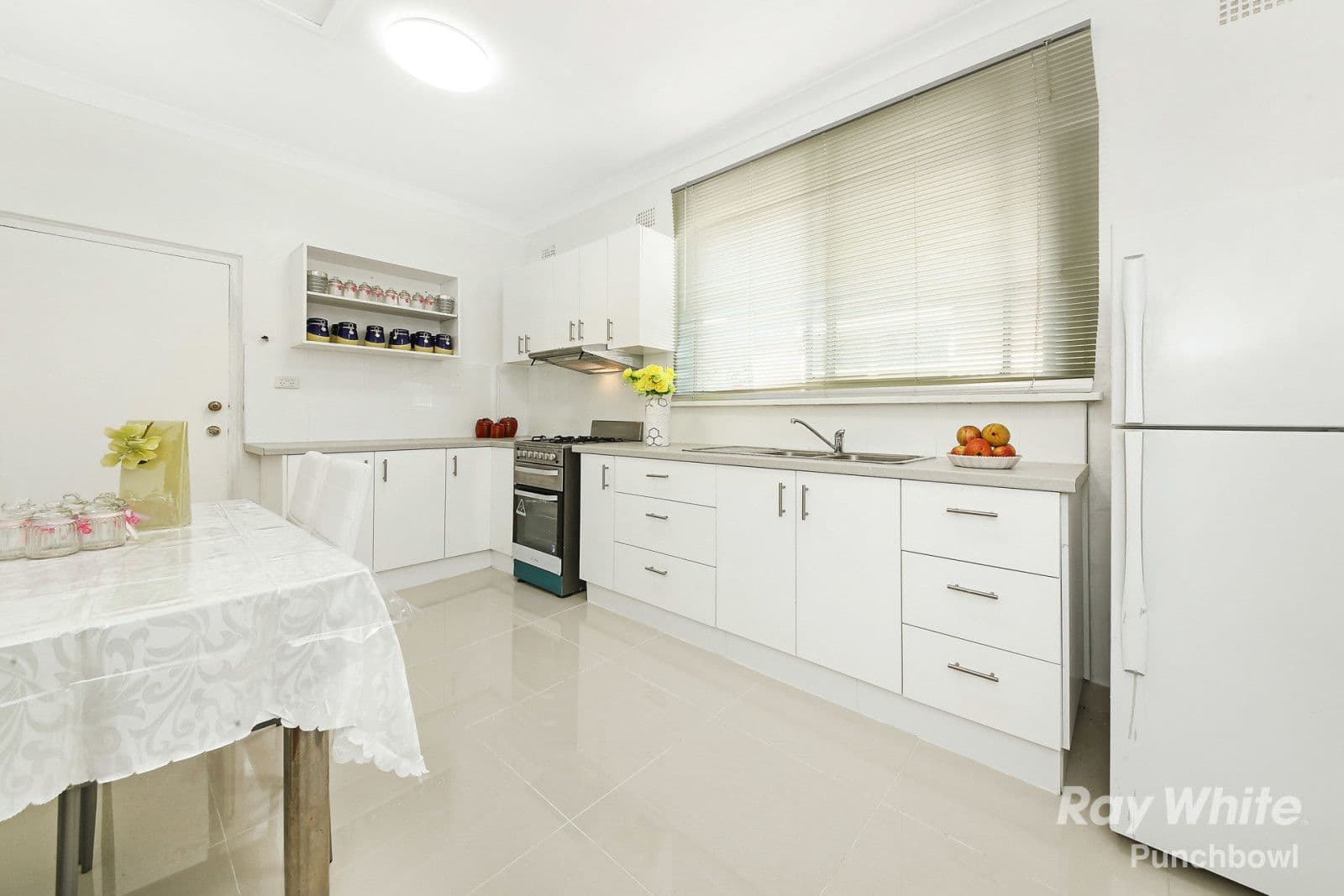 31 Warren Parade, Punchbowl - Thumbnail 2