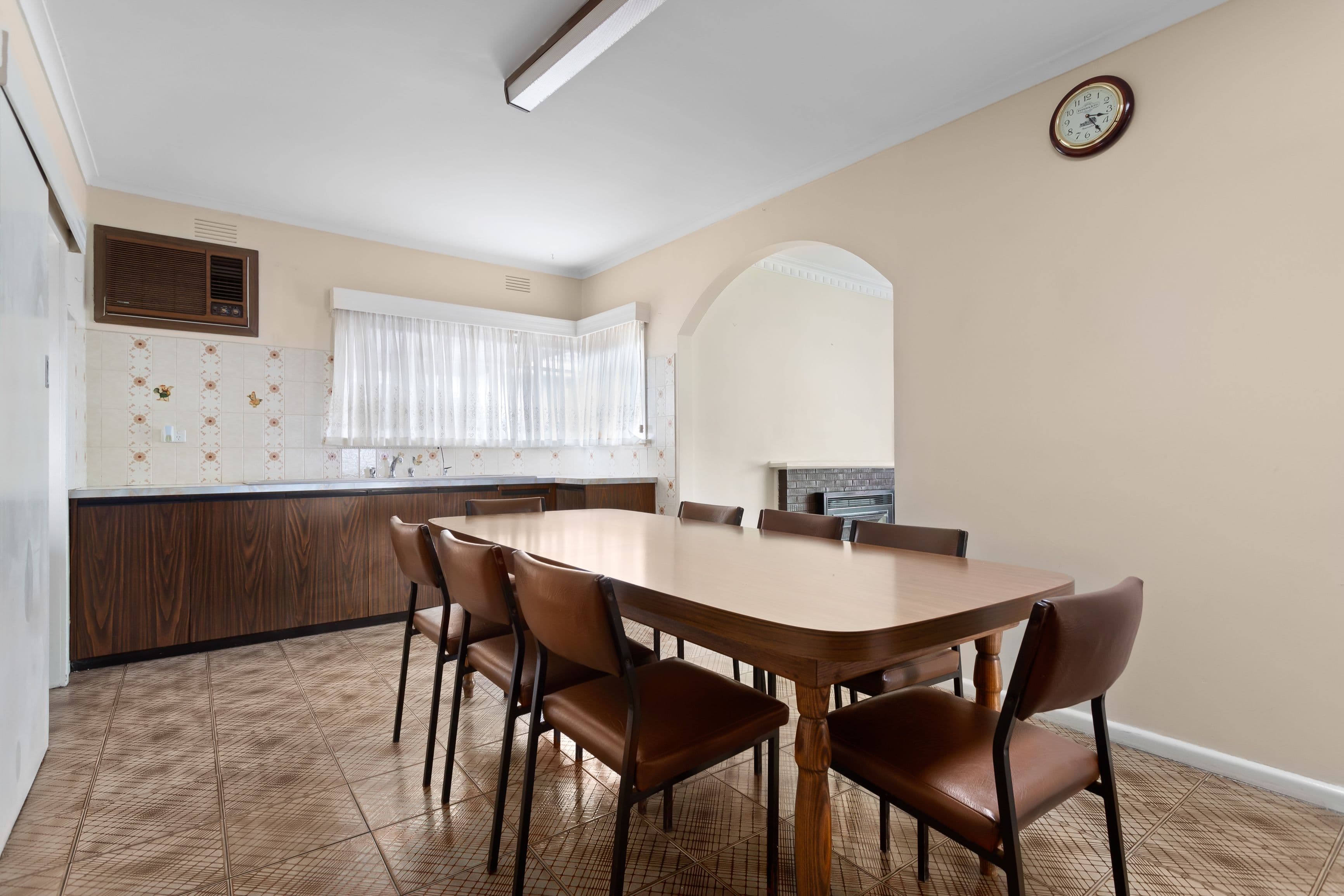 54 Lindenow Street, Reservoir VIC 3073, Reservoir - Thumbnail 2