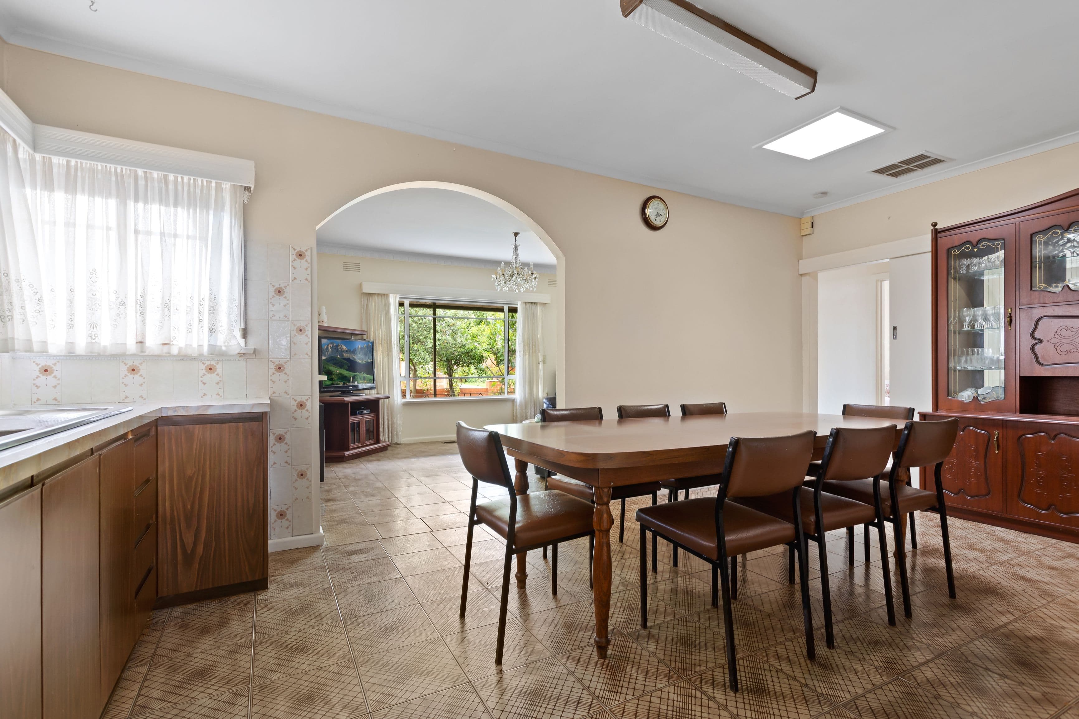 54 Lindenow Street, Reservoir VIC 3073, Reservoir - Thumbnail 5