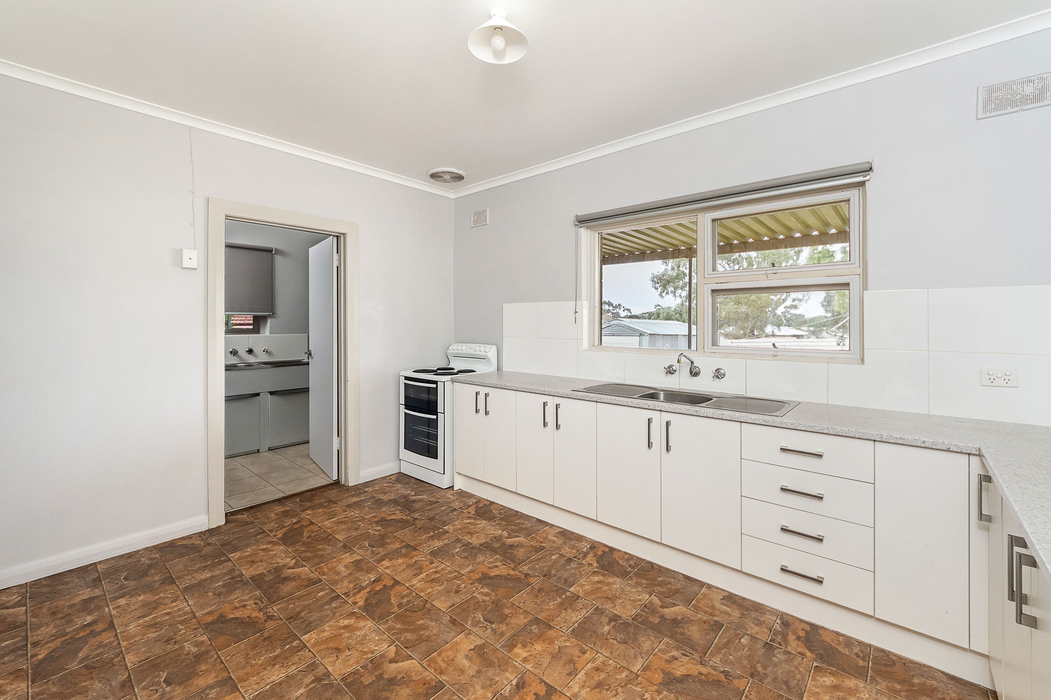 100 Old Princes Highway, Murray Bridge SA 5253, Murray Bridge - Thumbnail 4