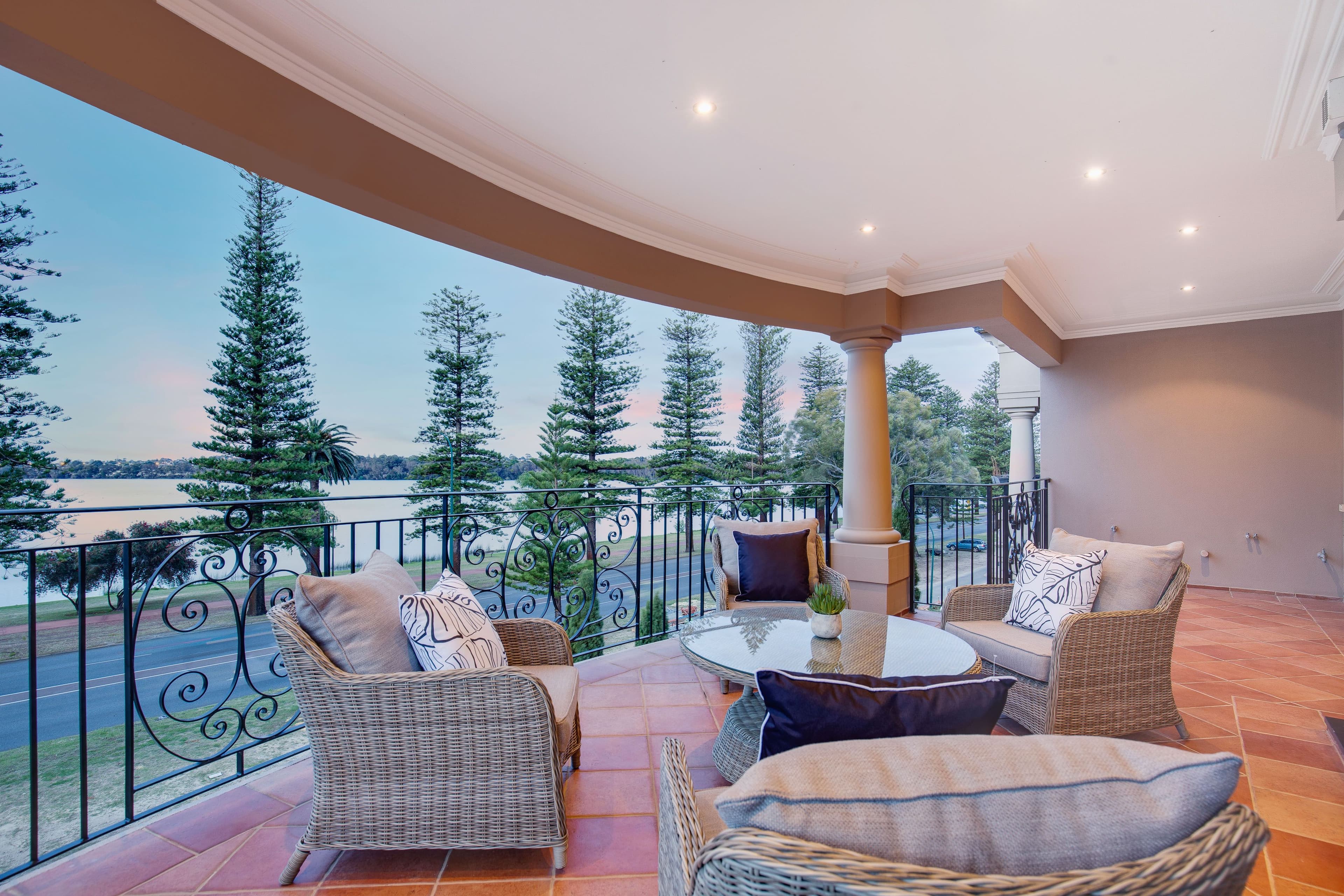 59B Lake Monger Drive, Wembley WA 6014, Wembley - Thumbnail 2