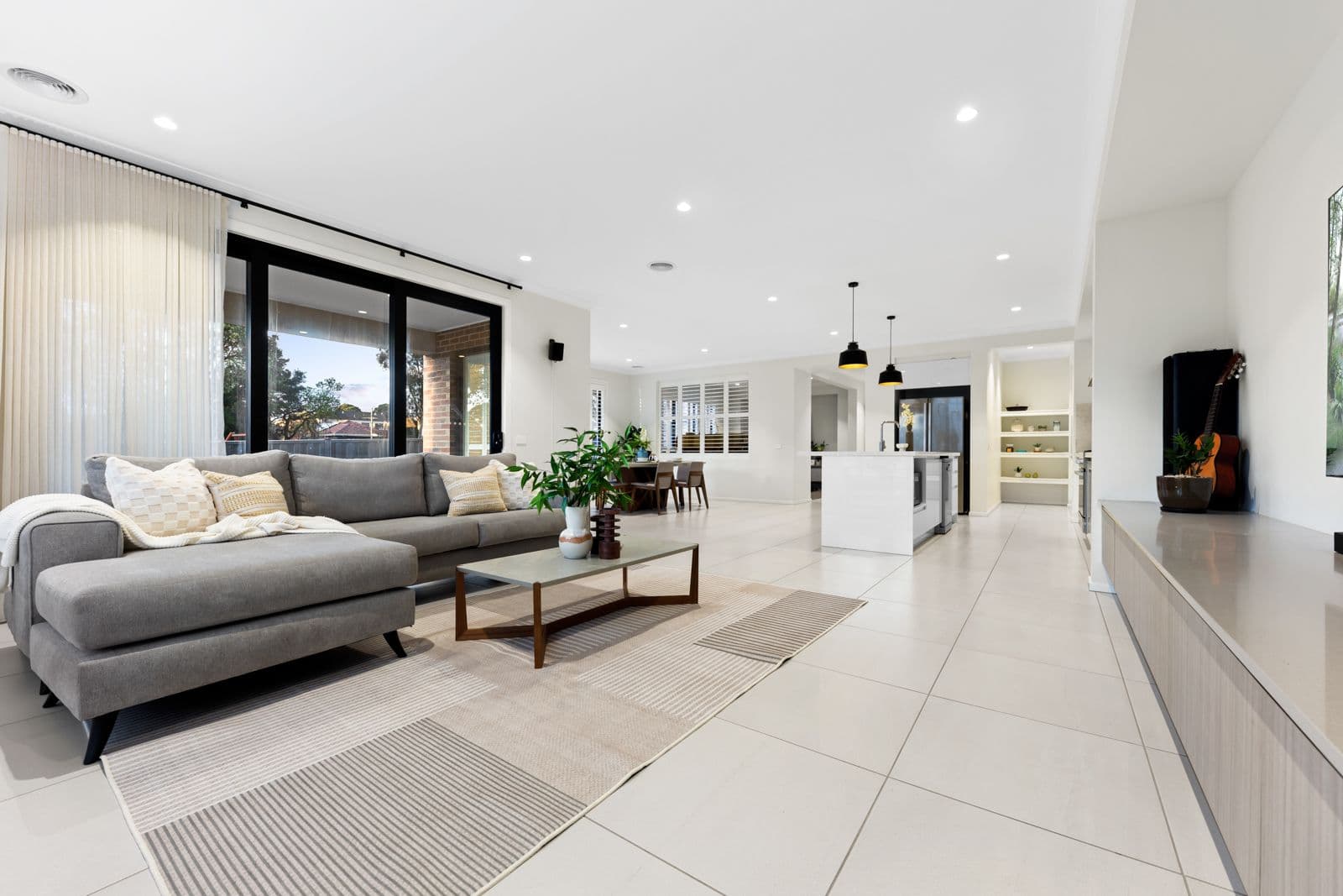 1 Jordan Grove, Glen Waverley VIC 3150, Glen Waverley - Image 1