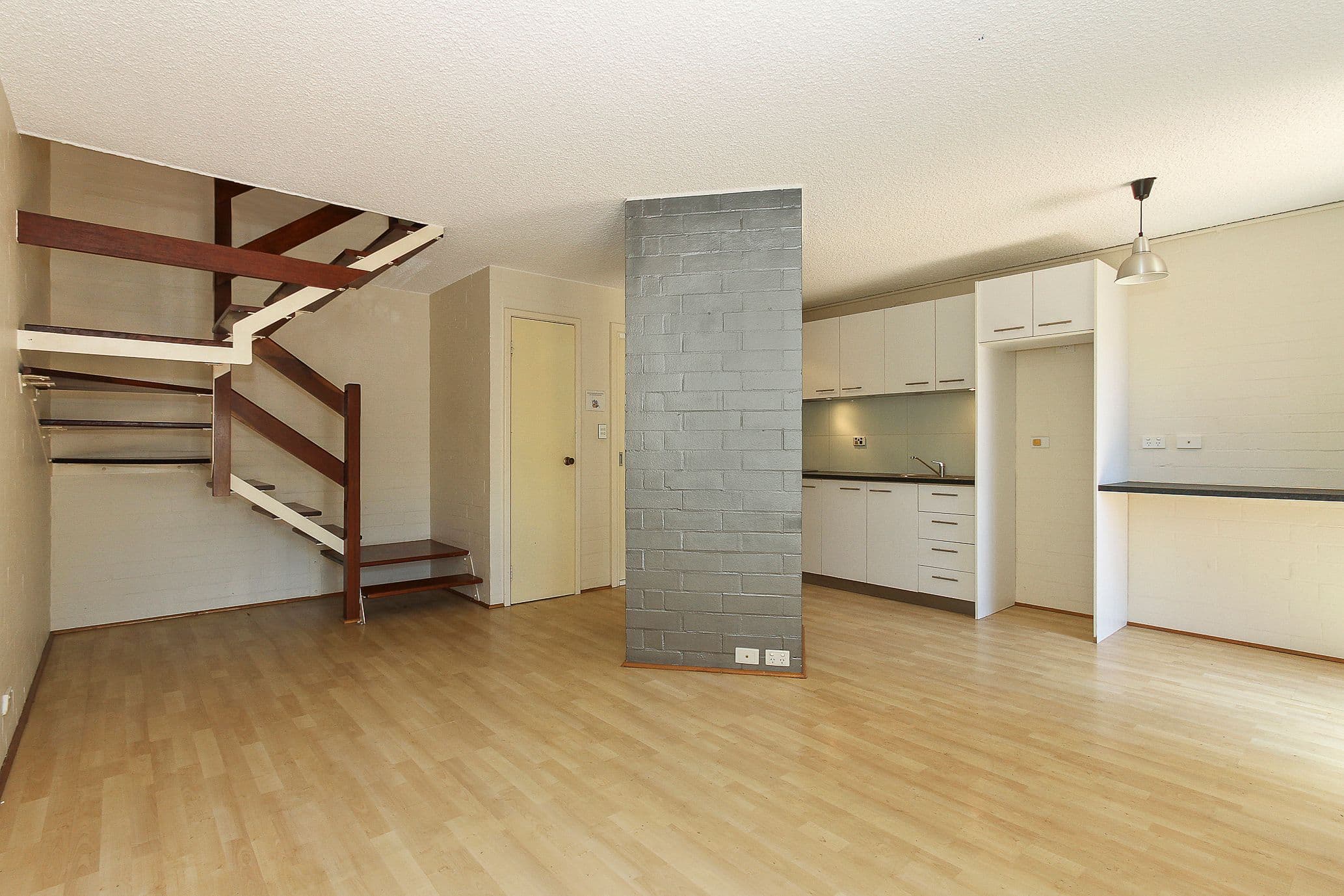 311 Harborne Street, Glendalough WA 6016, Glendalough - Thumbnail 2