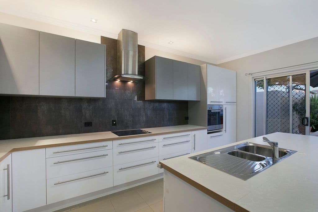 1 Thomas Street, Birkdale QLD 4159, Birkdale - Thumbnail 4