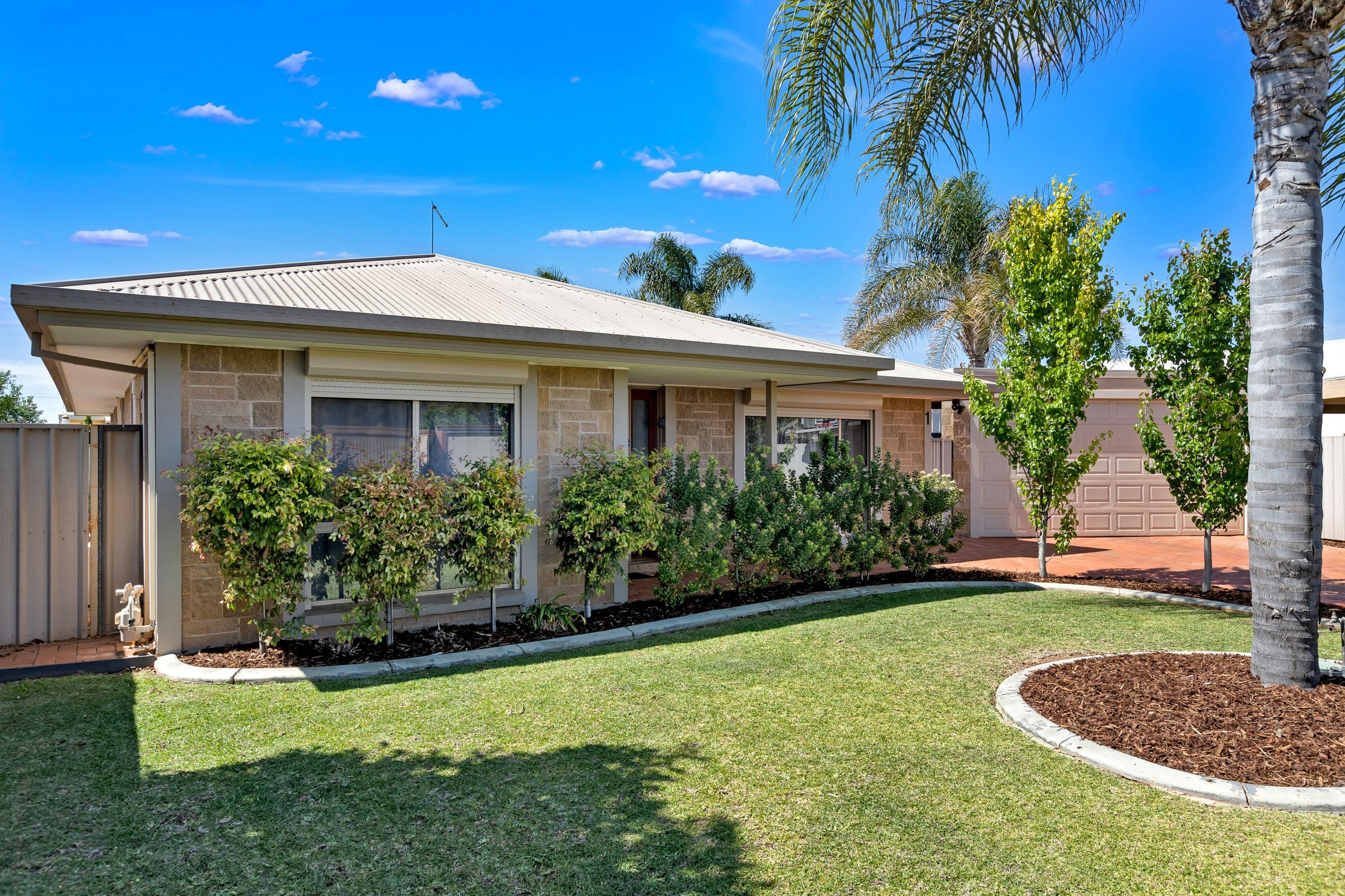 1 Langdon Court, Mildura VIC 3500, Mildura - Thumbnail 2