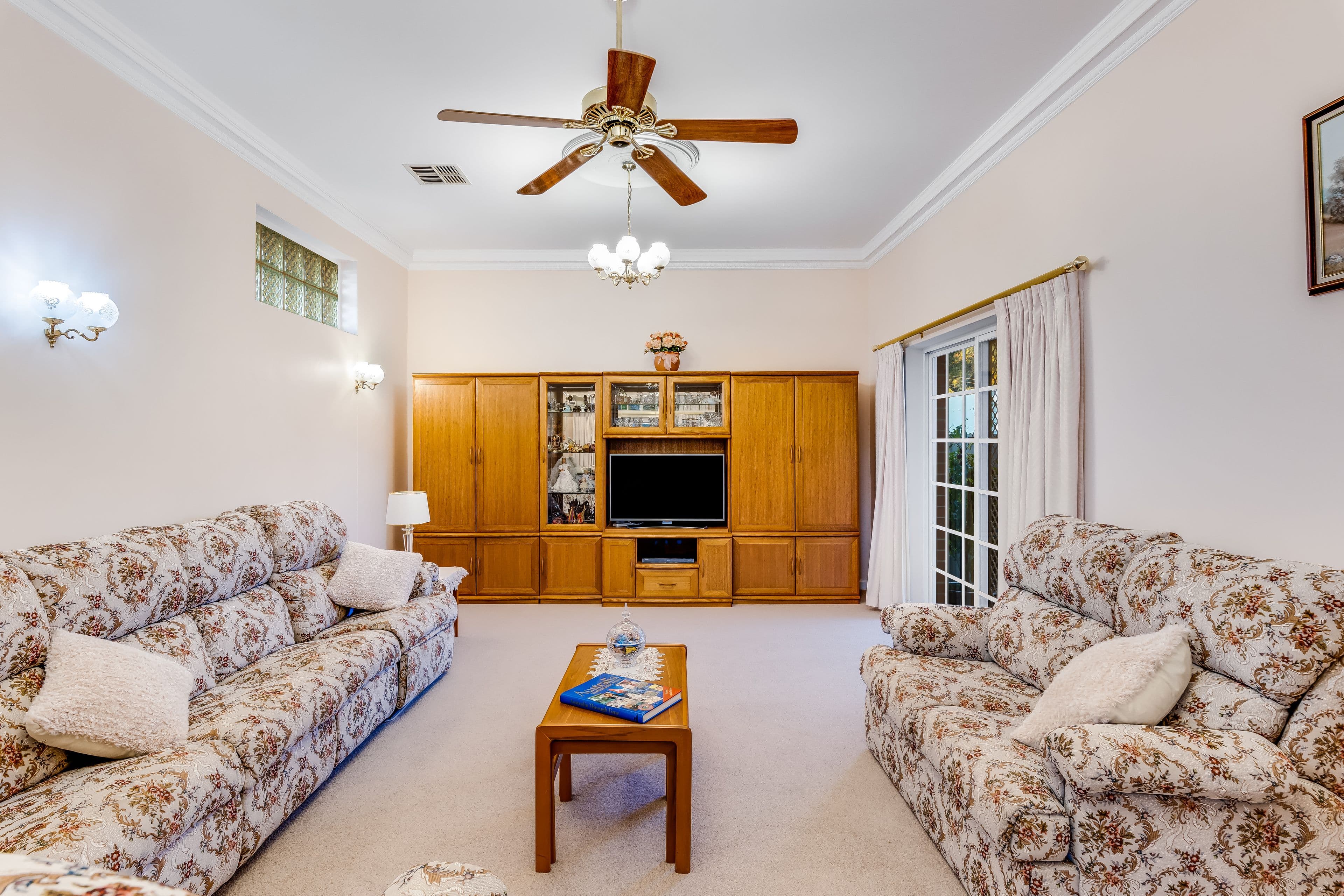 1 Carinya Crescent, Rostrevor SA 5073, Rostrevor - Thumbnail 6