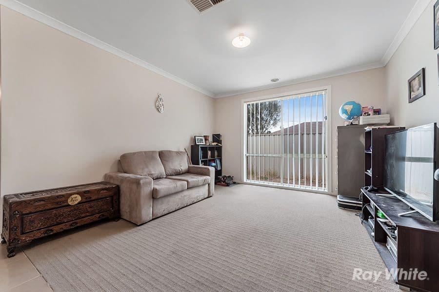 54 Fantail Way, Brookfield VIC 3338, Brookfield - Thumbnail 3