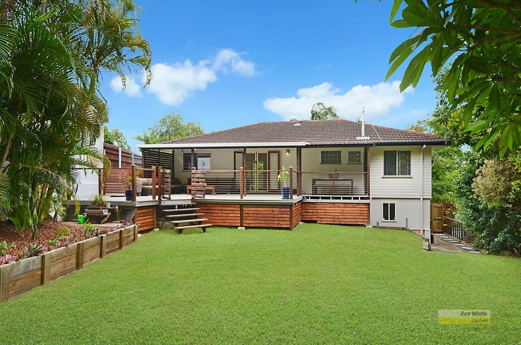3 Halton Street, Stafford Heights QLD 4053, Stafford Heights - Thumbnail 2