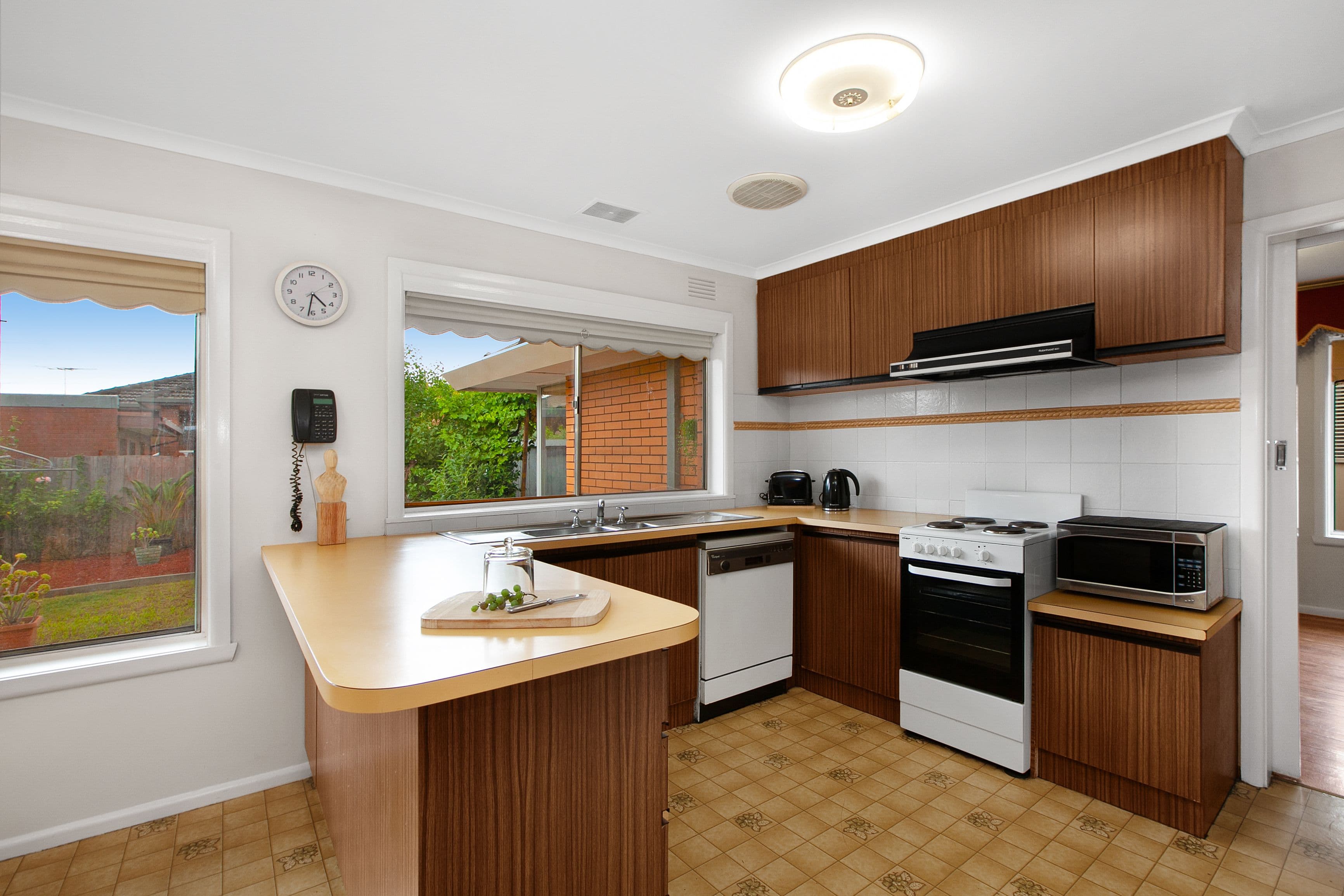 46 Duncan Road, Lalor VIC 3075, Lalor - Thumbnail 3