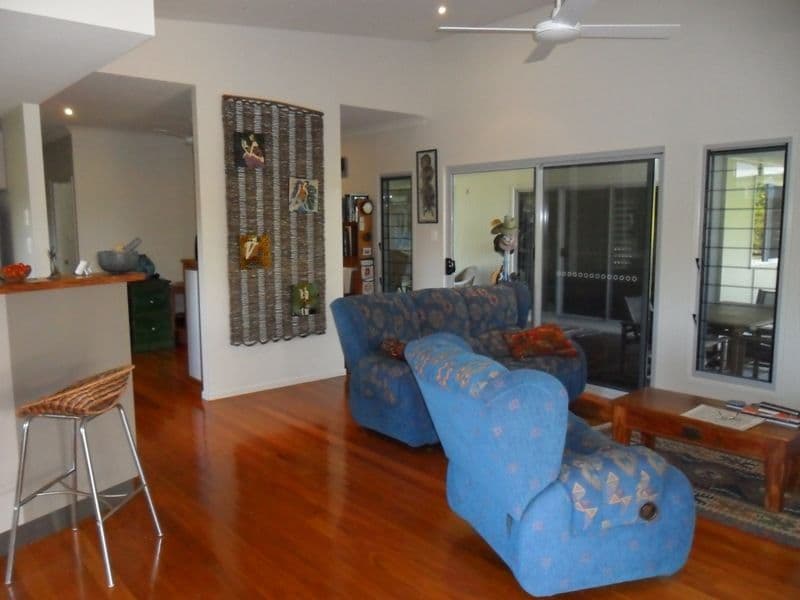 30 Admiral Drive, DOLPHIN HEADS QLD 4740, Dolphin Heads - Thumbnail 3