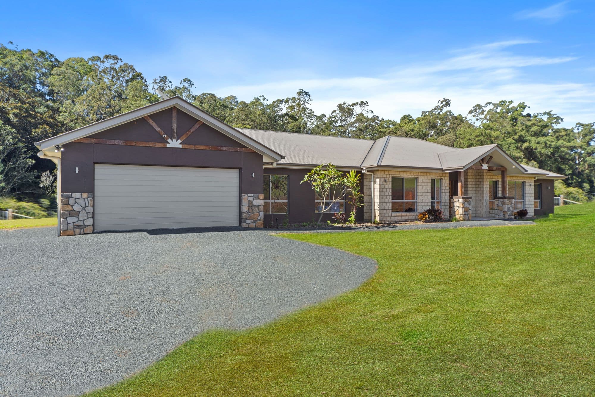 81 Dobson Road, Clear Mountain QLD 4500, Clear Mountain - Thumbnail 3