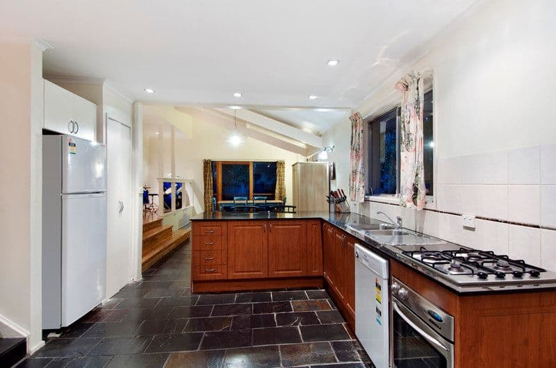 12 Laitoki Road, TERREY HILLS NSW 2084, Terrey Hills - Thumbnail 5