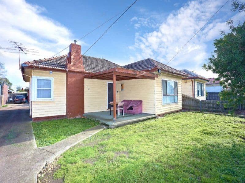 21 Mansfield Avenue, Sunshine North VIC 3020, Sunshine North - Image 1