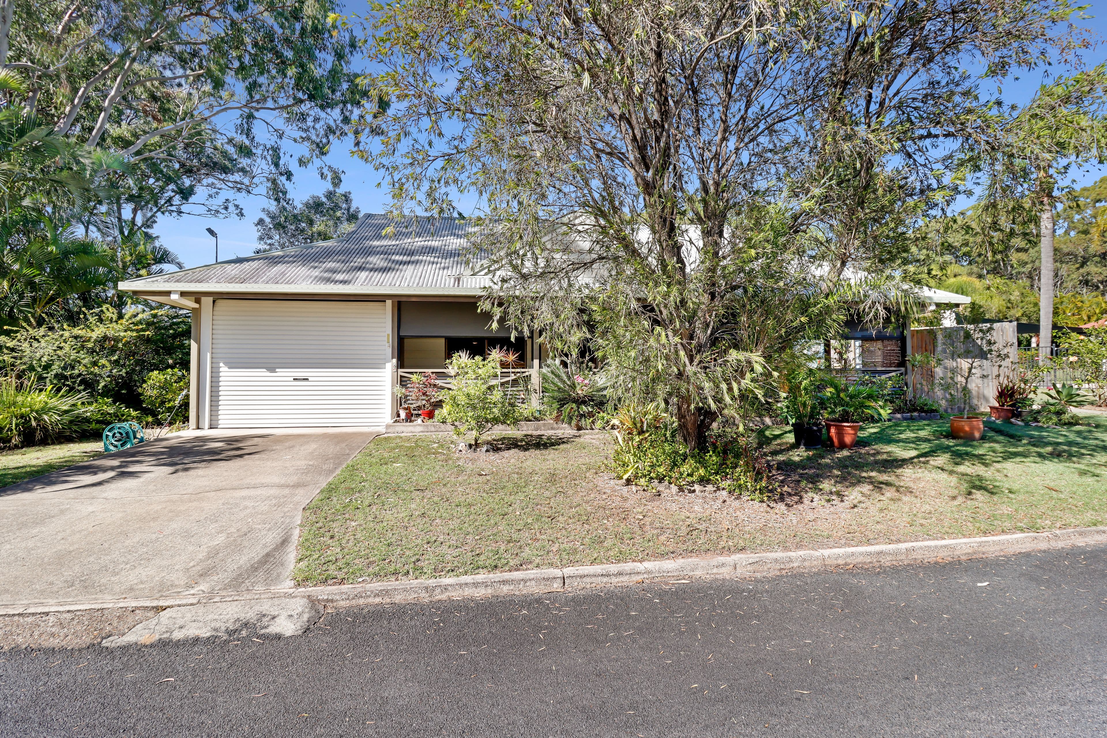 415-417 Boat Harbour Drive, Torquay QLD 4655, Torquay - Thumbnail 2