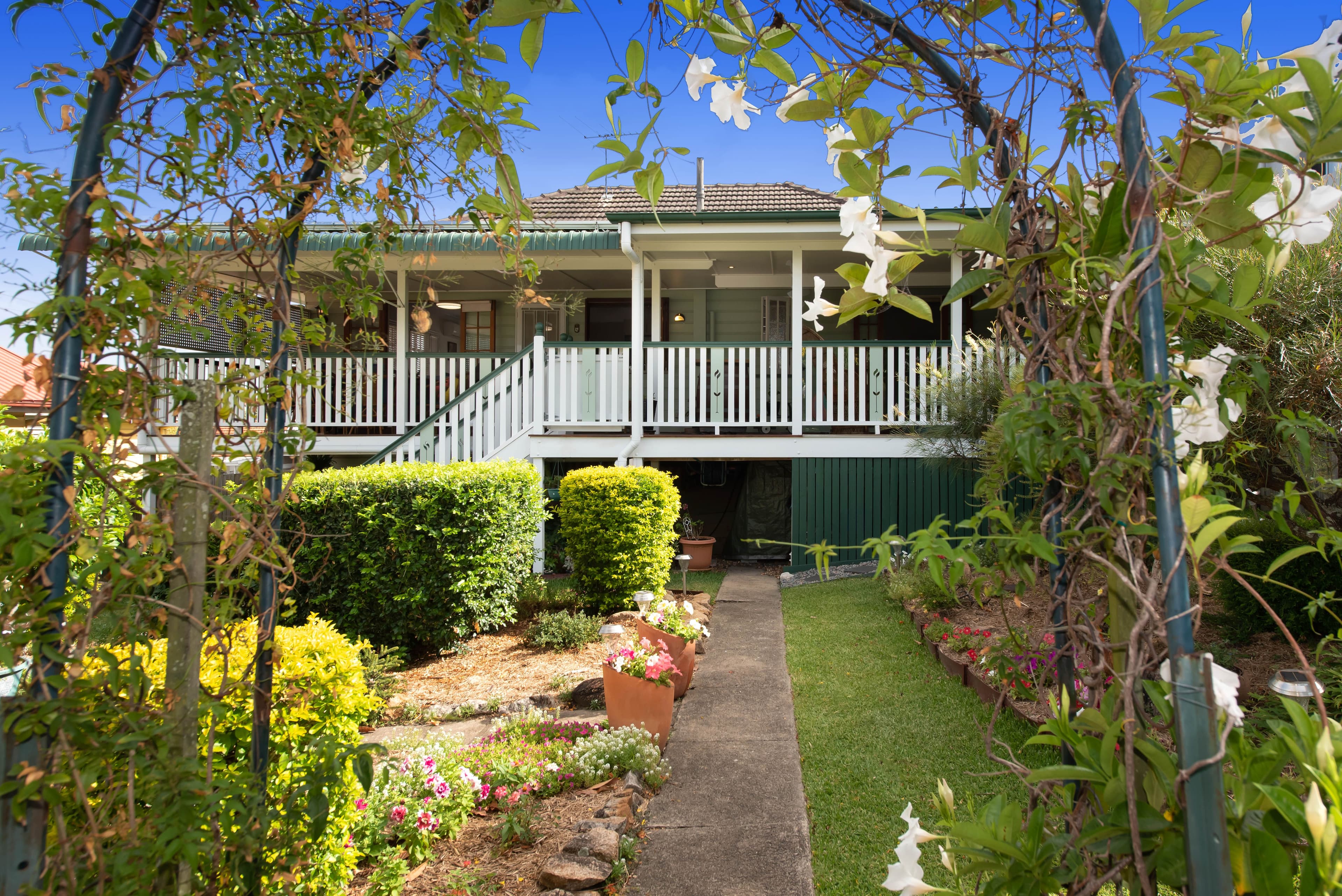 70 Brisbane Avenue, Camp Hill QLD 4152, Camp Hill - Thumbnail 2